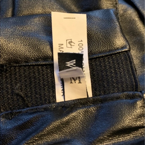 Wenxi medium faux leather halter top - Picture 5 of 5